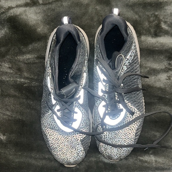 Grey alpha bounce shoes - Picture 3 of 3